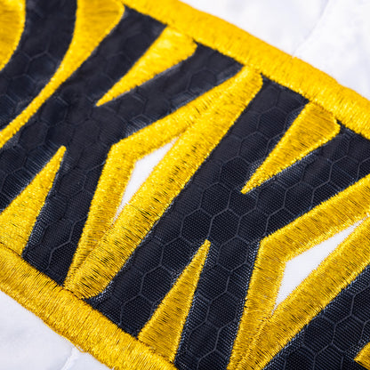 Original Muay Thai Shorts Gold YOKKAO